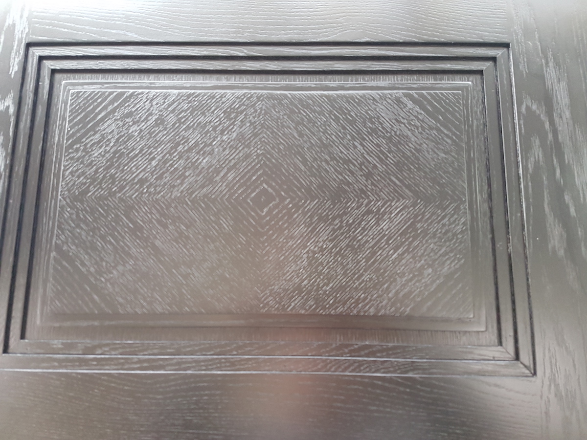 Bespoke Joinery London to the world of real wood veneer where